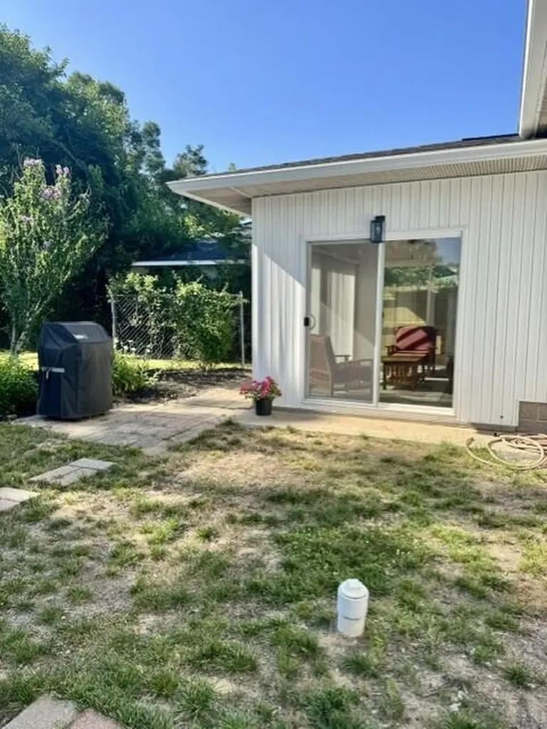 2397 Blodgett Street Muskegon City MI 49441