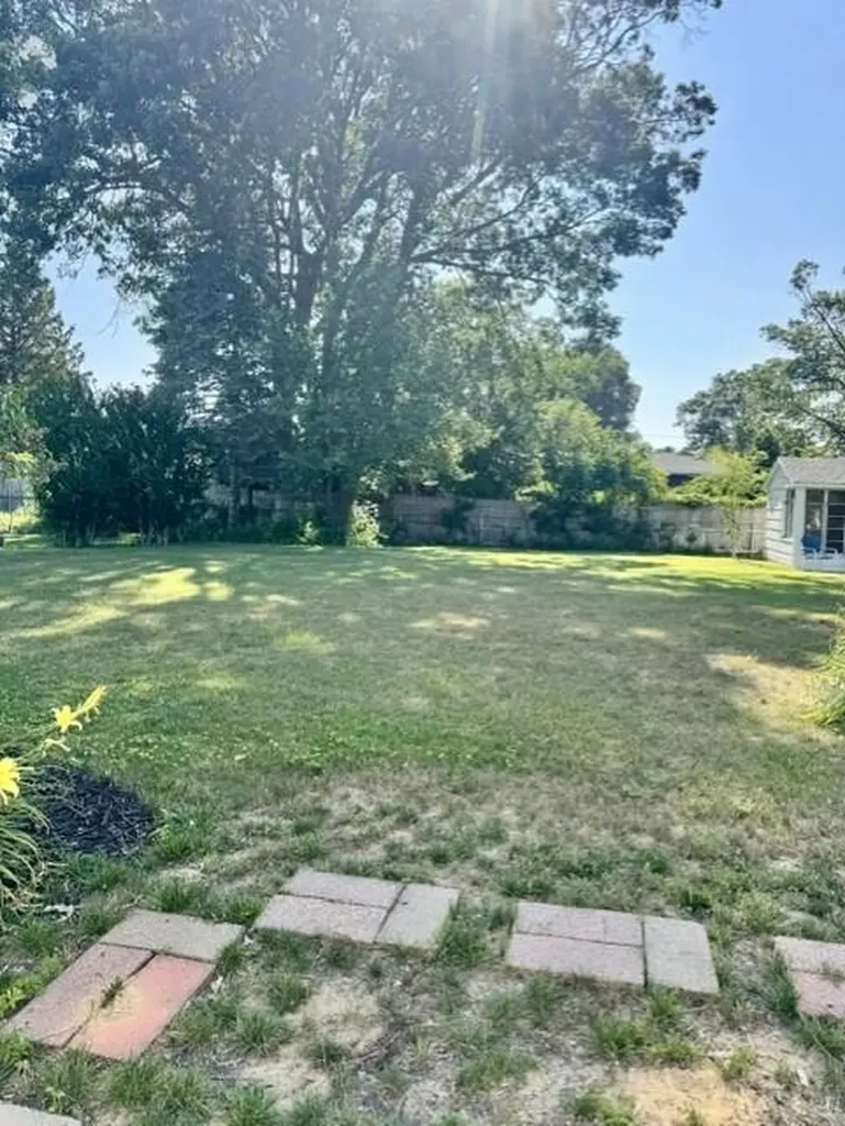 2397 Blodgett Street Muskegon City MI 49441