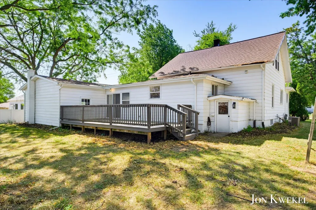 429 NW 6 Mile Road NW Alpine Township MI 49321