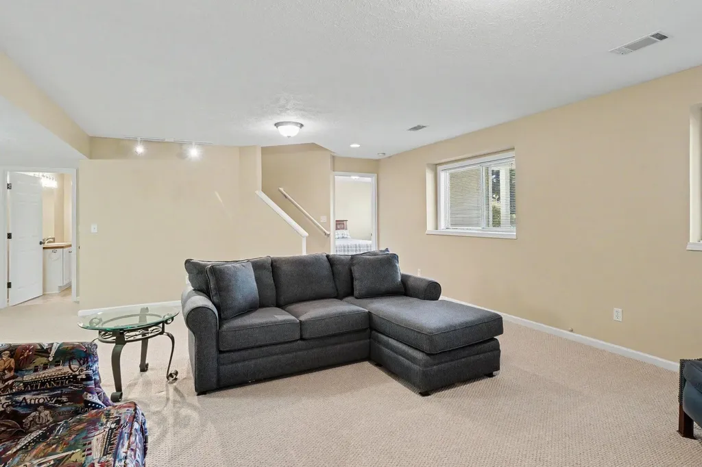 6028 Heritage Meadow Drive Laketown Township MI 49423
