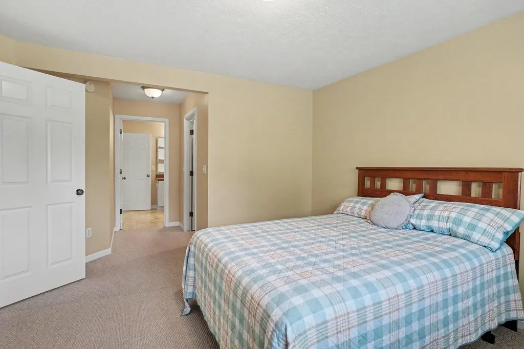 6028 Heritage Meadow Drive Laketown Township MI 49423