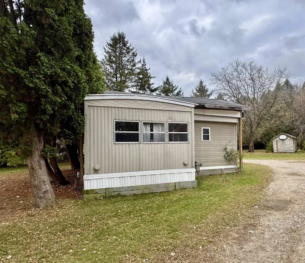 2450 Ruby Street Union Charter Township MI 48858