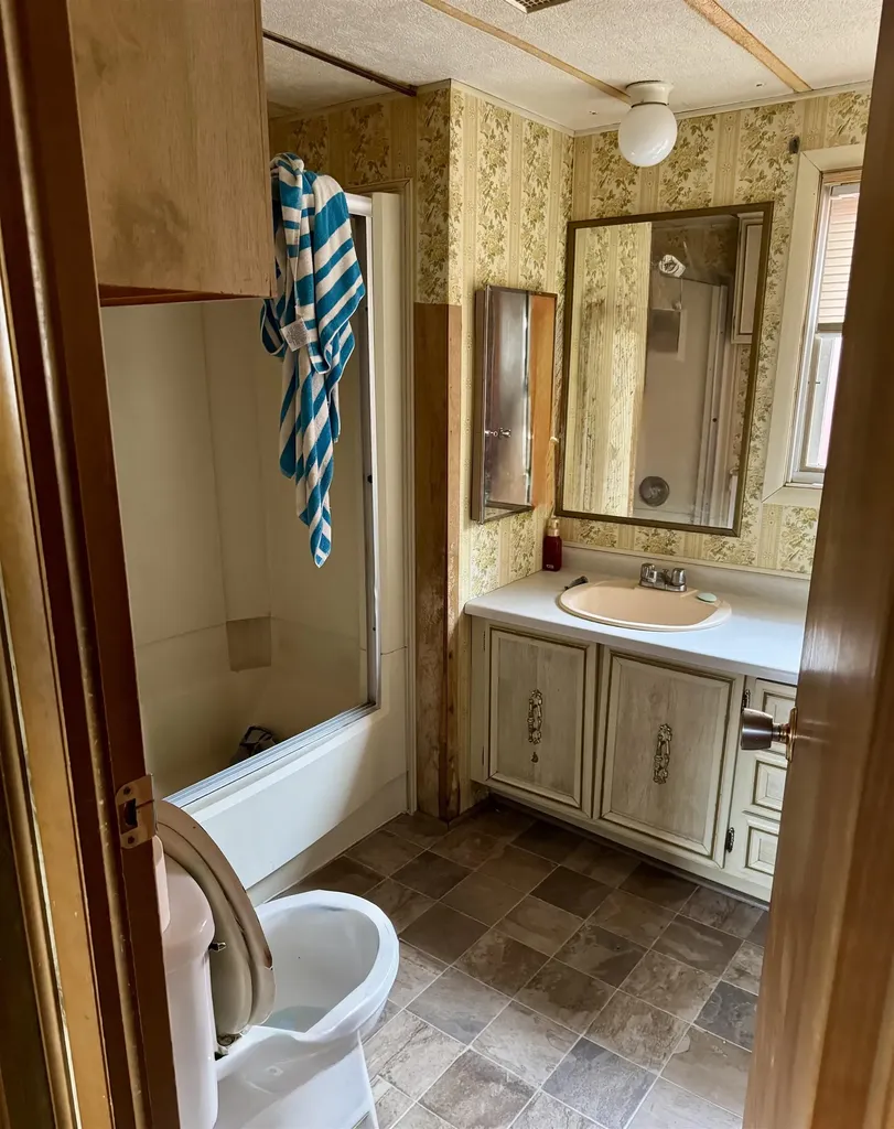 2430 Ruby Street Union Charter Township MI 48858