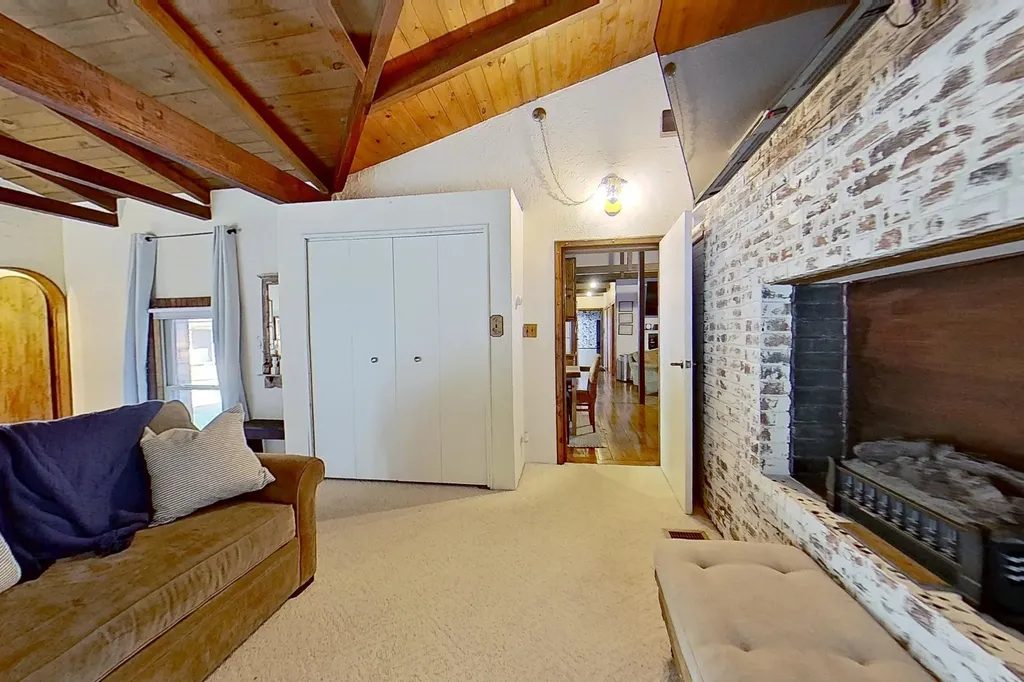 10279 N Finley Lake Avenue Summerfield Township MI 48625
