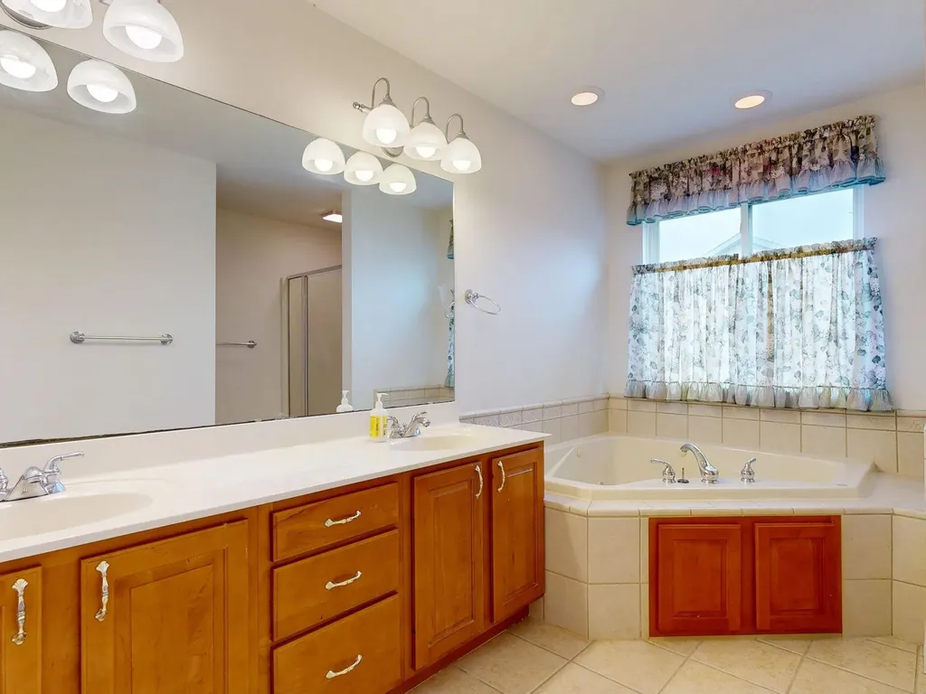 1408 Abbey Lane Mt. Pleasant City MI 48858