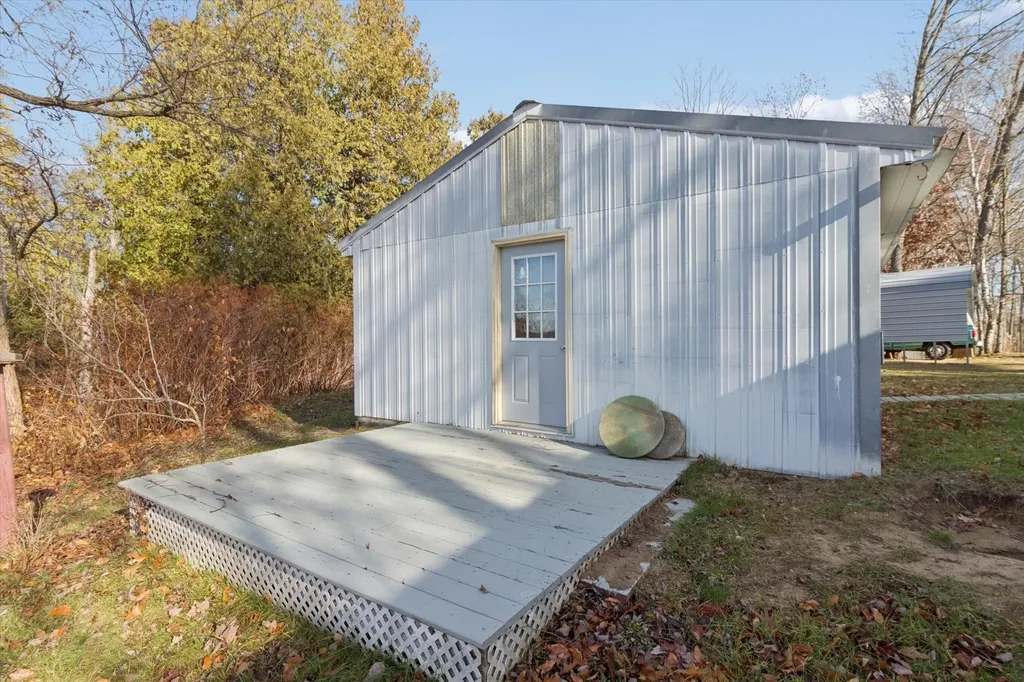 6364 Joanne Street Garfield Township MI 48632