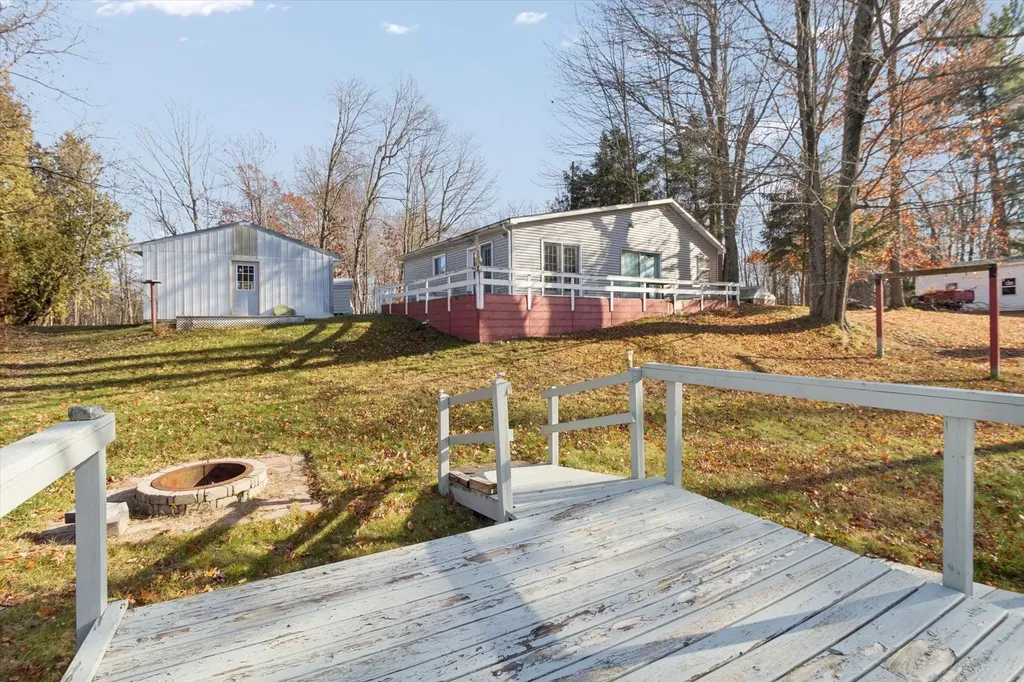 6364 Joanne Street Garfield Township MI 48632