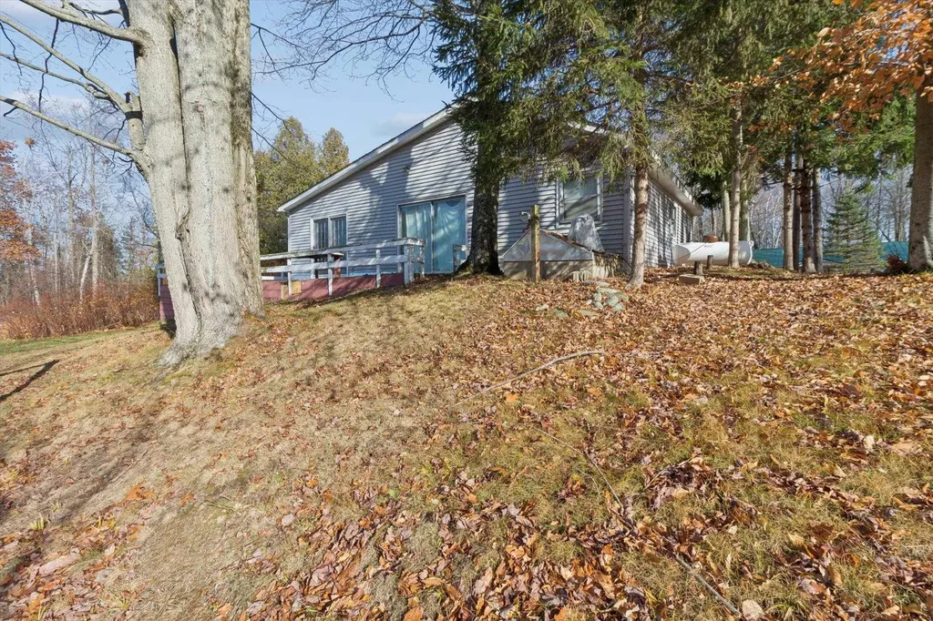6364 Joanne Street Garfield Township MI 48632
