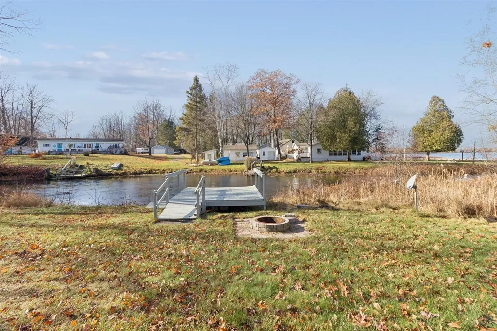 6364 Joanne Street Garfield Township MI 48632