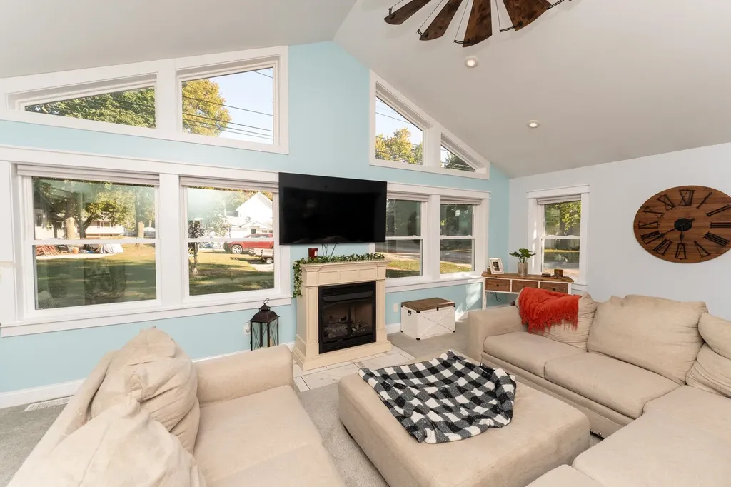 308 S 3rd Street Shepherd Village MI 48883