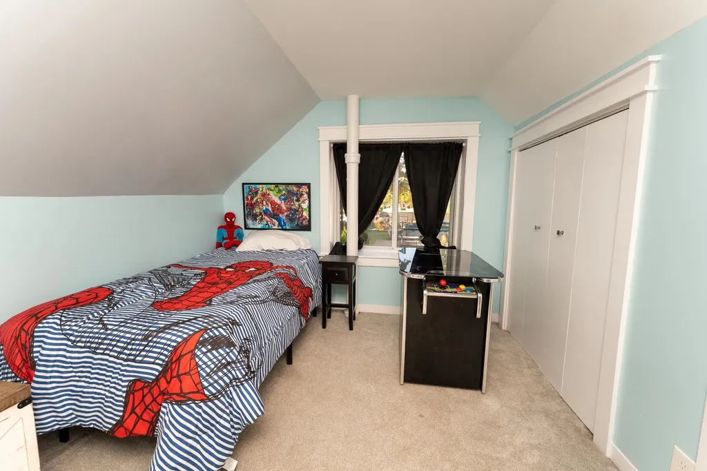 308 S 3rd Street Shepherd Village MI 48883