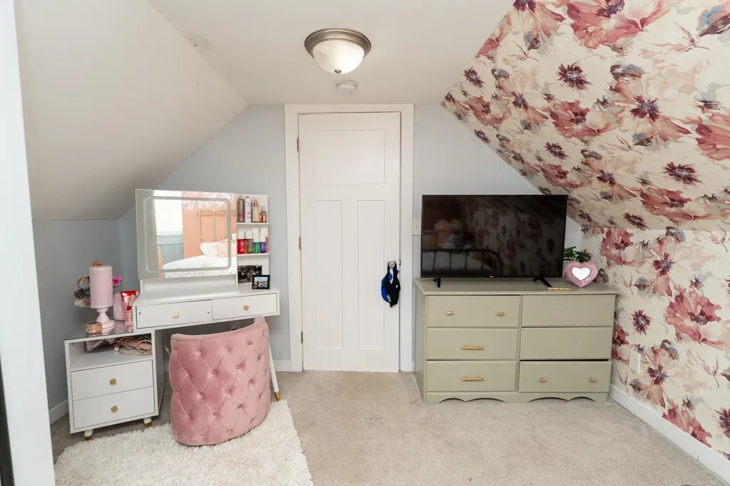308 S 3rd Street Shepherd Village MI 48883