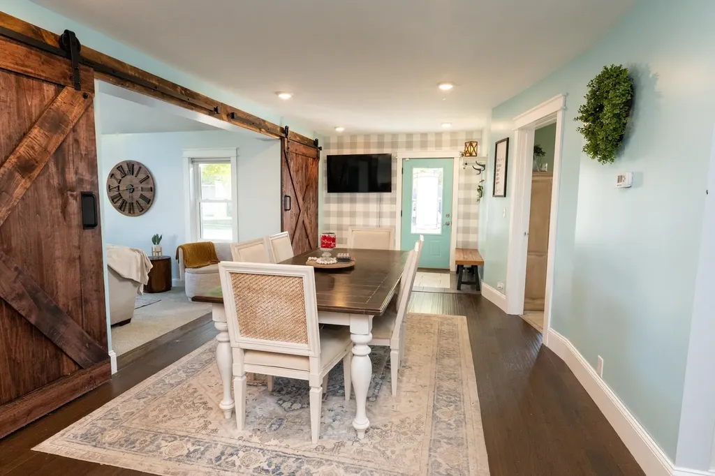 308 S 3rd Street Shepherd Village MI 48883