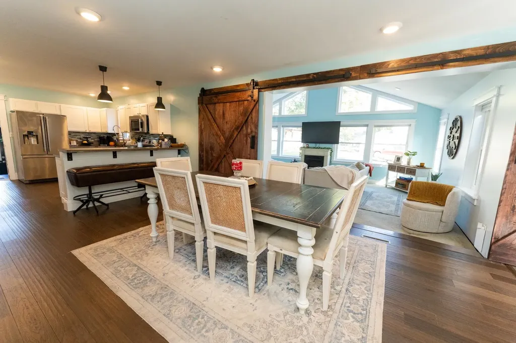 308 S 3rd Street Shepherd Village MI 48883