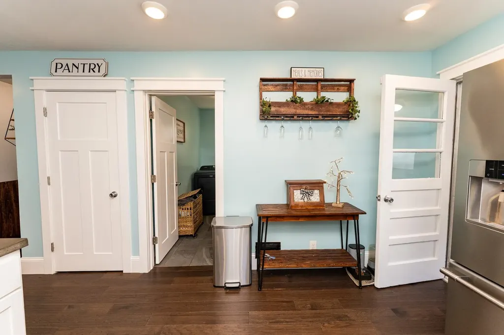 308 S 3rd Street Shepherd Village MI 48883