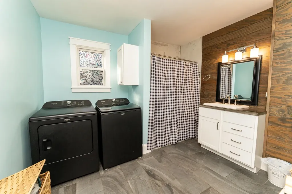 308 S 3rd Street Shepherd Village MI 48883