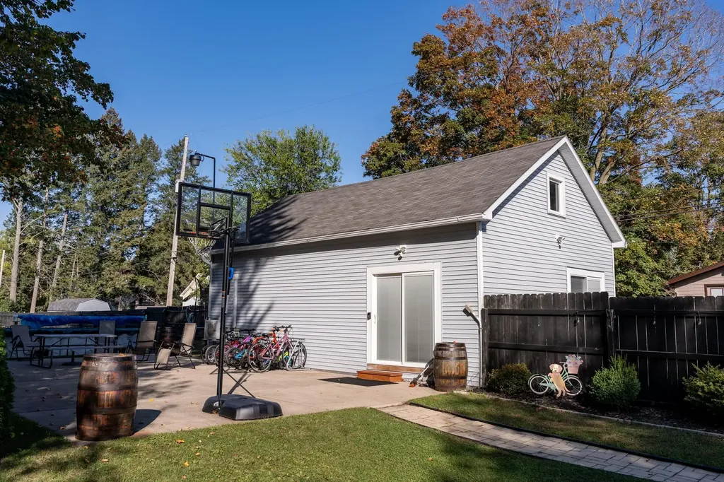 308 S 3rd Street Shepherd Village MI 48883