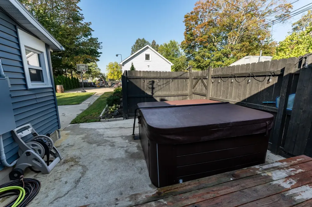 308 S 3rd Street Shepherd Village MI 48883