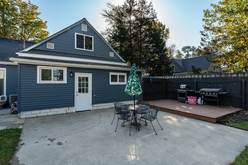 308 S 3rd Street Shepherd Village MI 48883