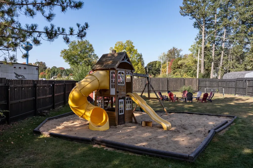 308 S 3rd Street Shepherd Village MI 48883