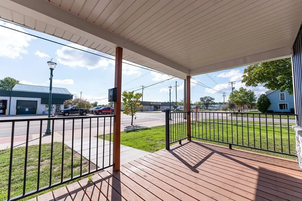 216 W Fifth Street Clare City MI 48617