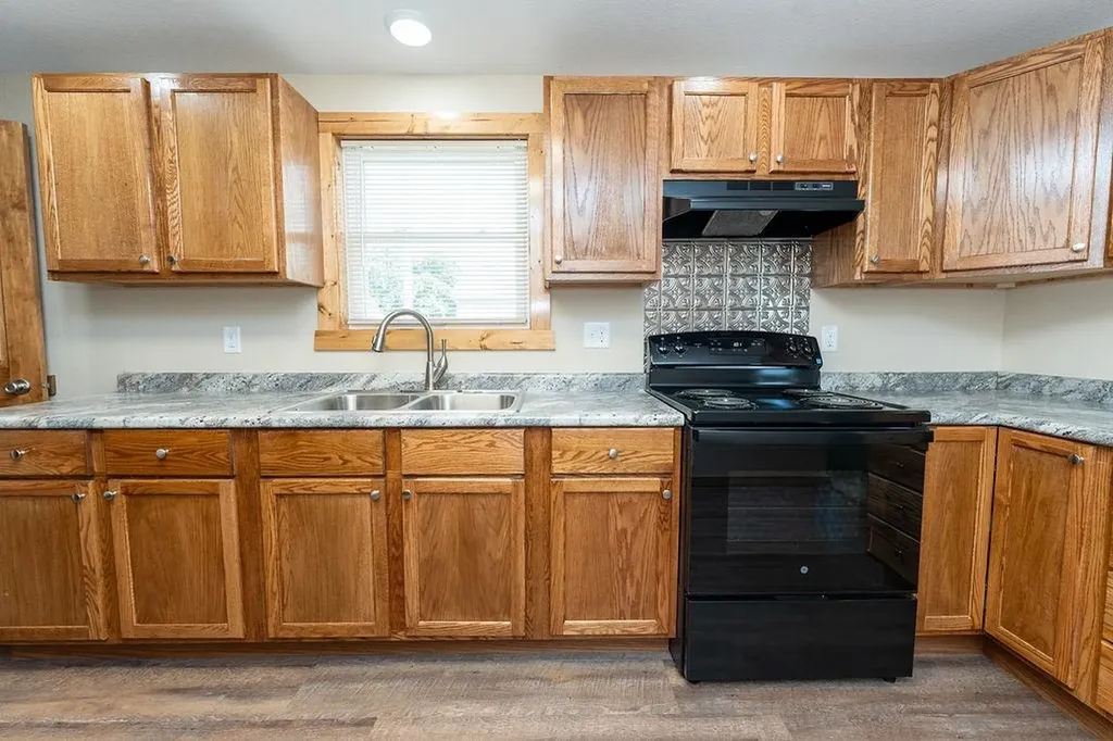 216 W Fifth Street Clare City MI 48617