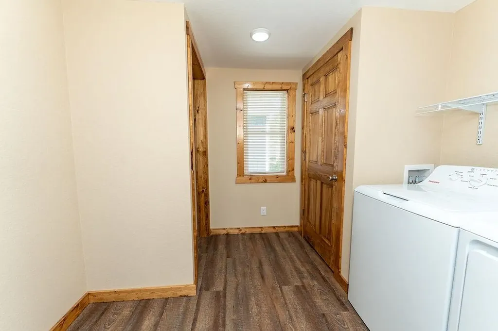 216 W Fifth Street Clare City MI 48617