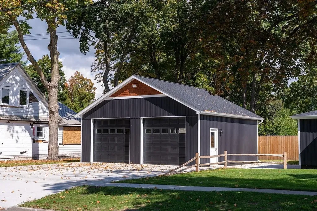 216 W Fifth Street Clare City MI 48617