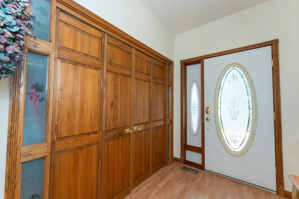 11076 N Shore Drive Garfield Township MI 48632