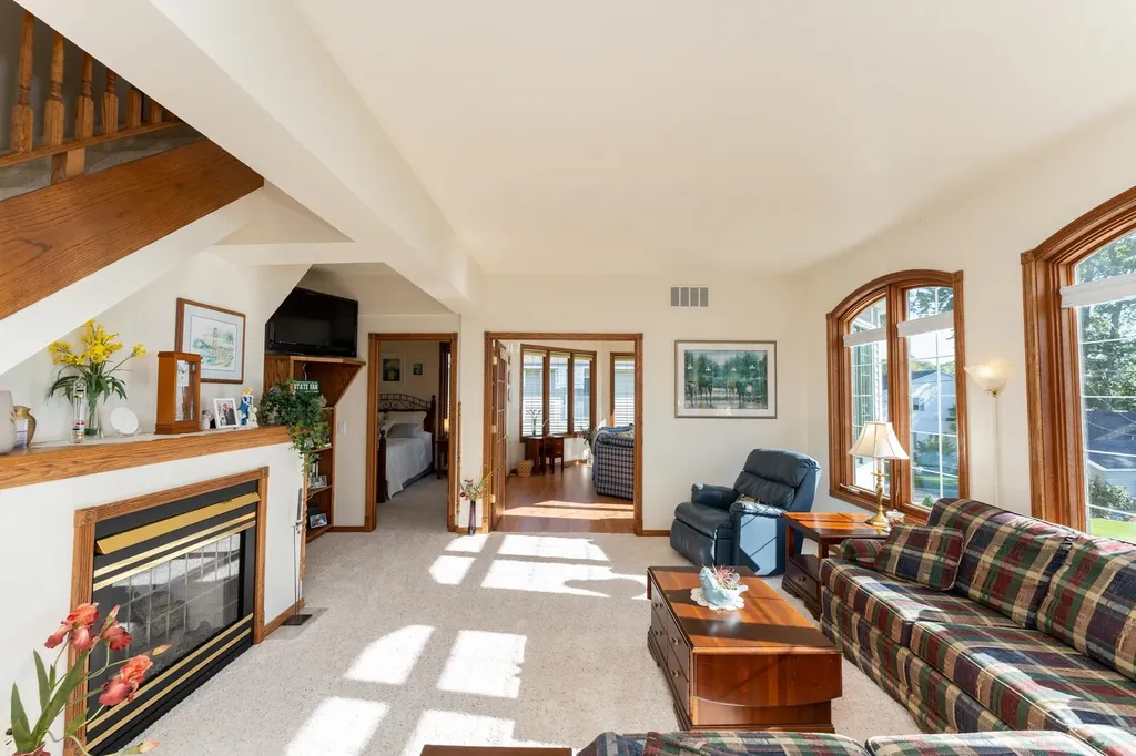 11076 N Shore Drive Garfield Township MI 48632