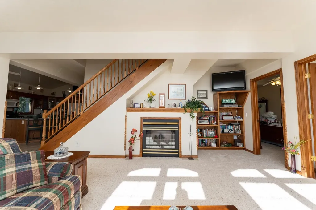 11076 N Shore Drive Garfield Township MI 48632