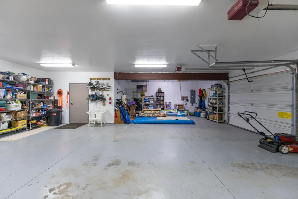 11076 N Shore Drive Garfield Township MI 48632