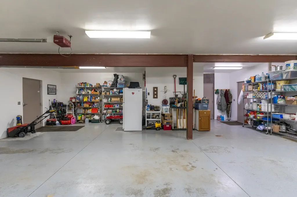 11076 N Shore Drive Garfield Township MI 48632