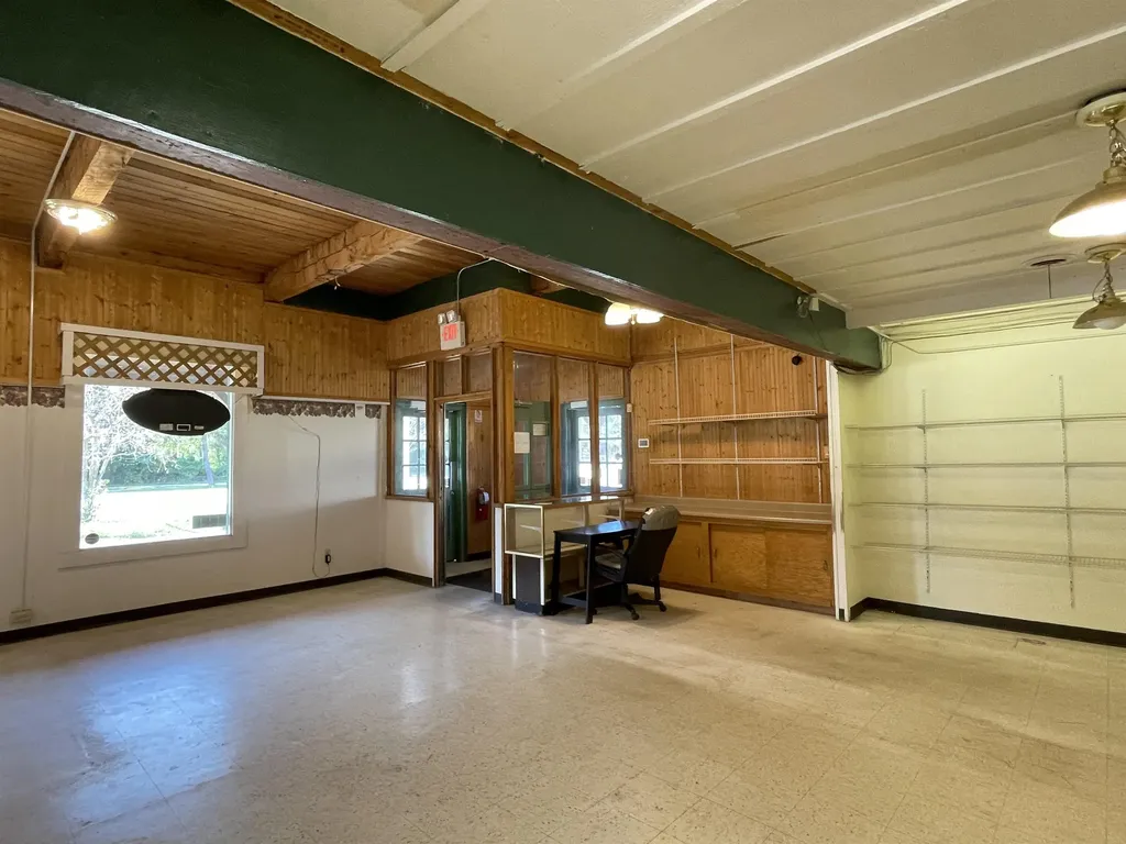 1506 W High Mt. Pleasant City MI 48858