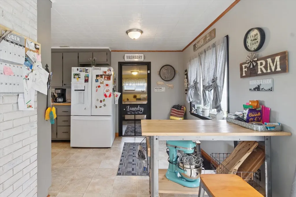 3515 N Bliss Road Sumner Township MI 48801