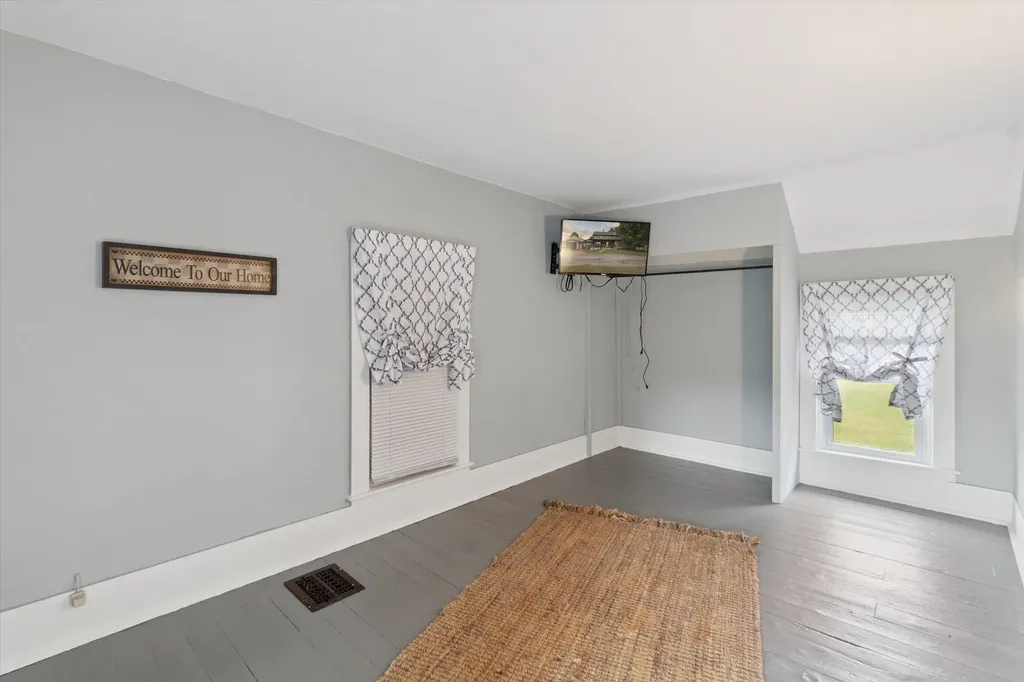 3515 N Bliss Road Sumner Township MI 48801