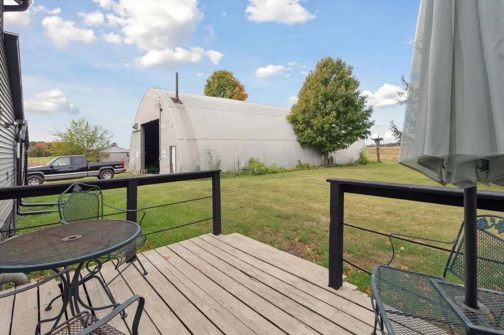 3515 N Bliss Road Sumner Township MI 48801
