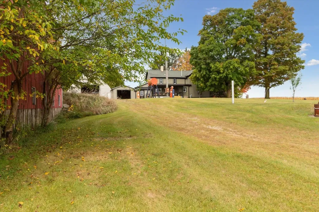 3515 N Bliss Road Sumner Township MI 48801