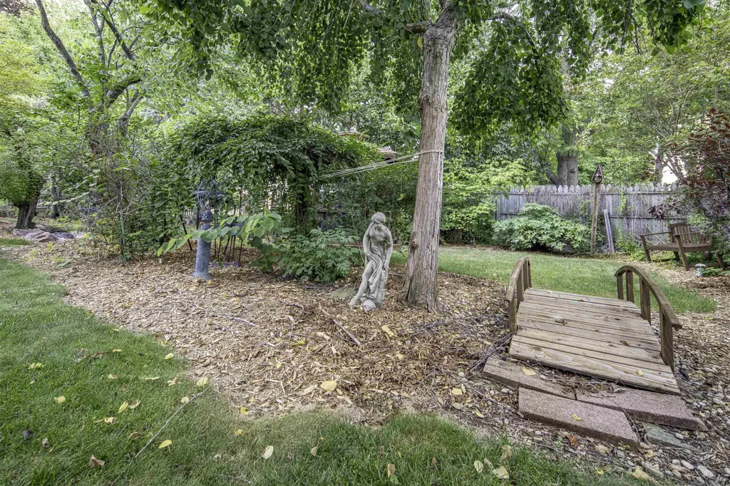 1000 Country Way Mt. Pleasant City MI 48858