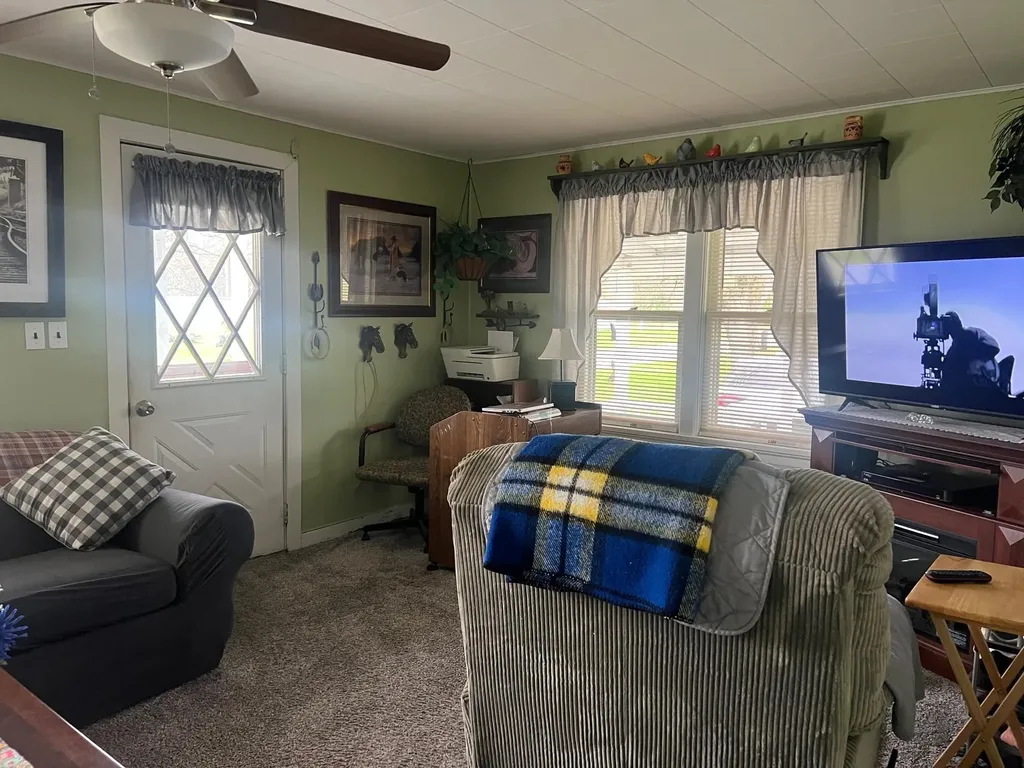 169 Ashley Redding Township MI 48625
