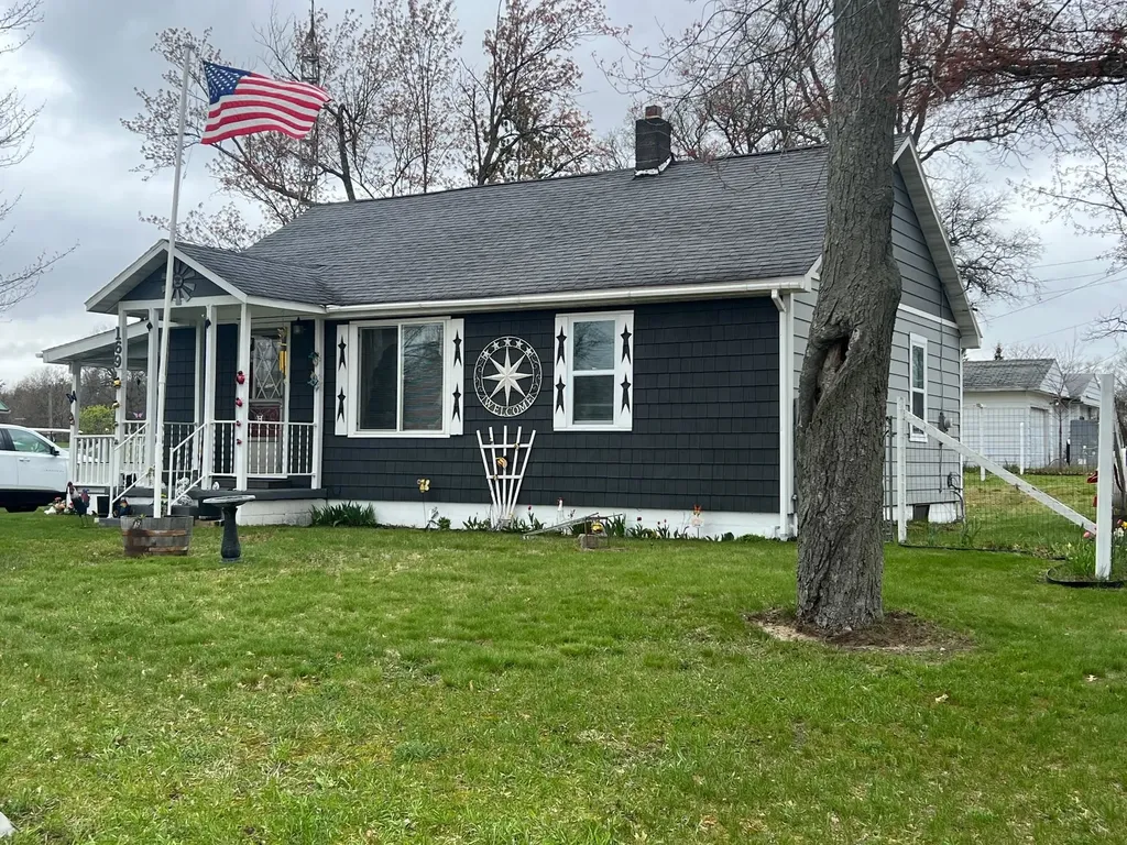 169 Ashley Redding Township MI 48625
