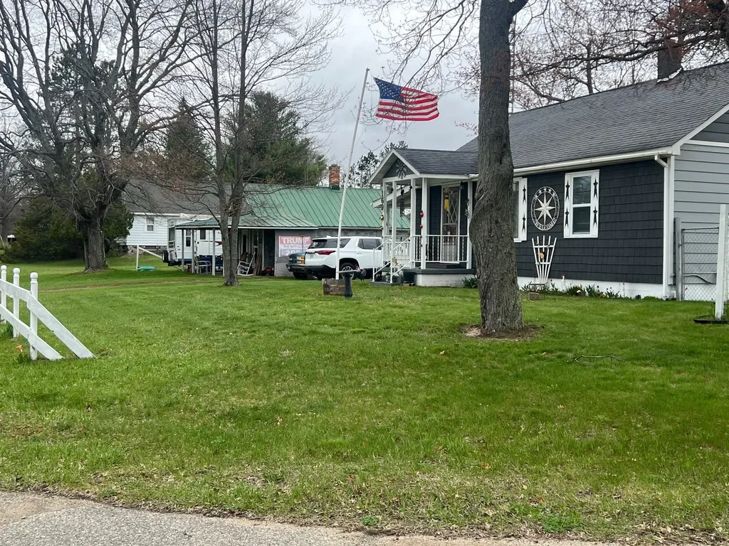 169 Ashley Redding Township MI 48625