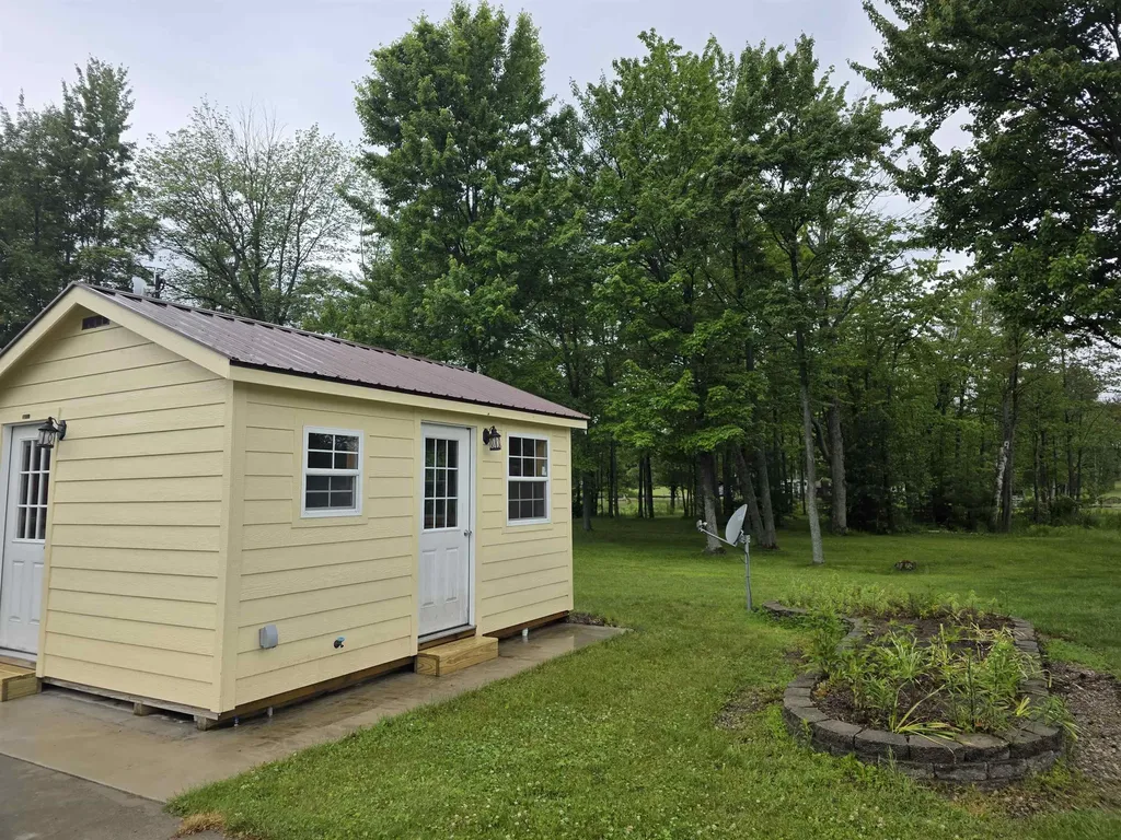 6100 SW Larson Road Boardman Township MI 49680