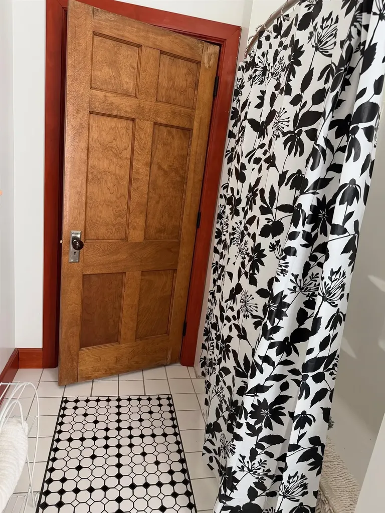 323 W Wright Avenue Shepherd Village MI 48883