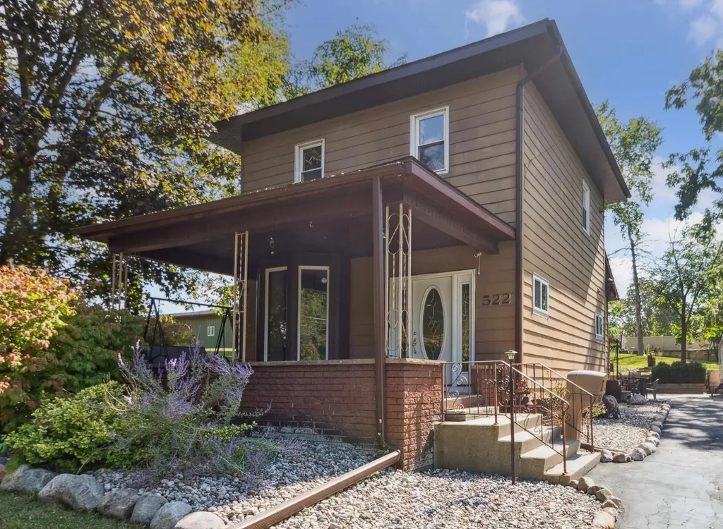 522 E Saginaw Street St. Louis City MI 48880