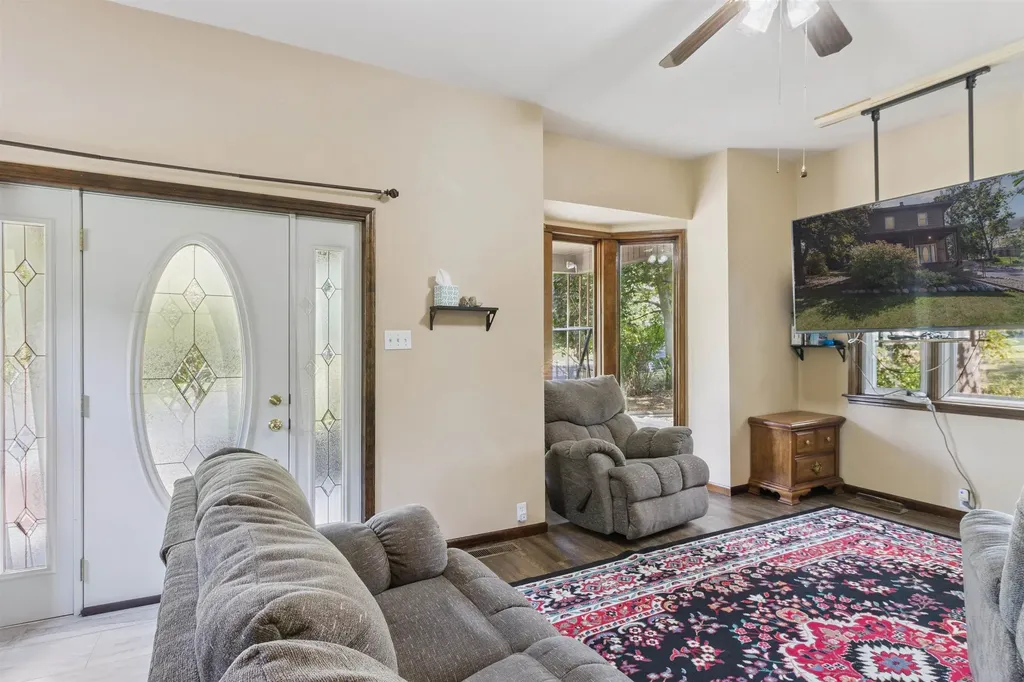 522 E Saginaw Street St. Louis City MI 48880
