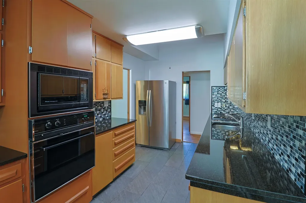 4502 Concord Street Midland City MI 48642