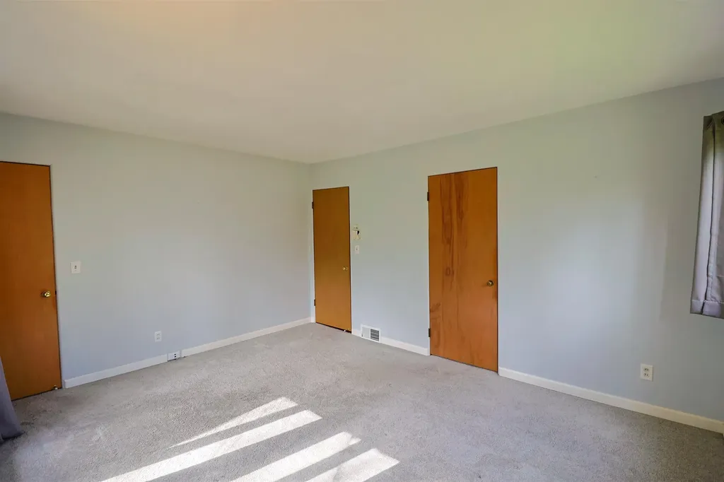 4502 Concord Street Midland City MI 48642