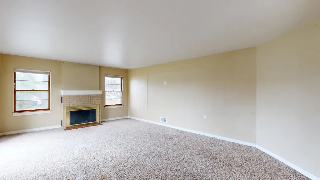 1207 North Drive Mt. Pleasant City MI 48858