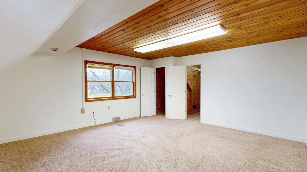 1207 North Drive Mt. Pleasant City MI 48858